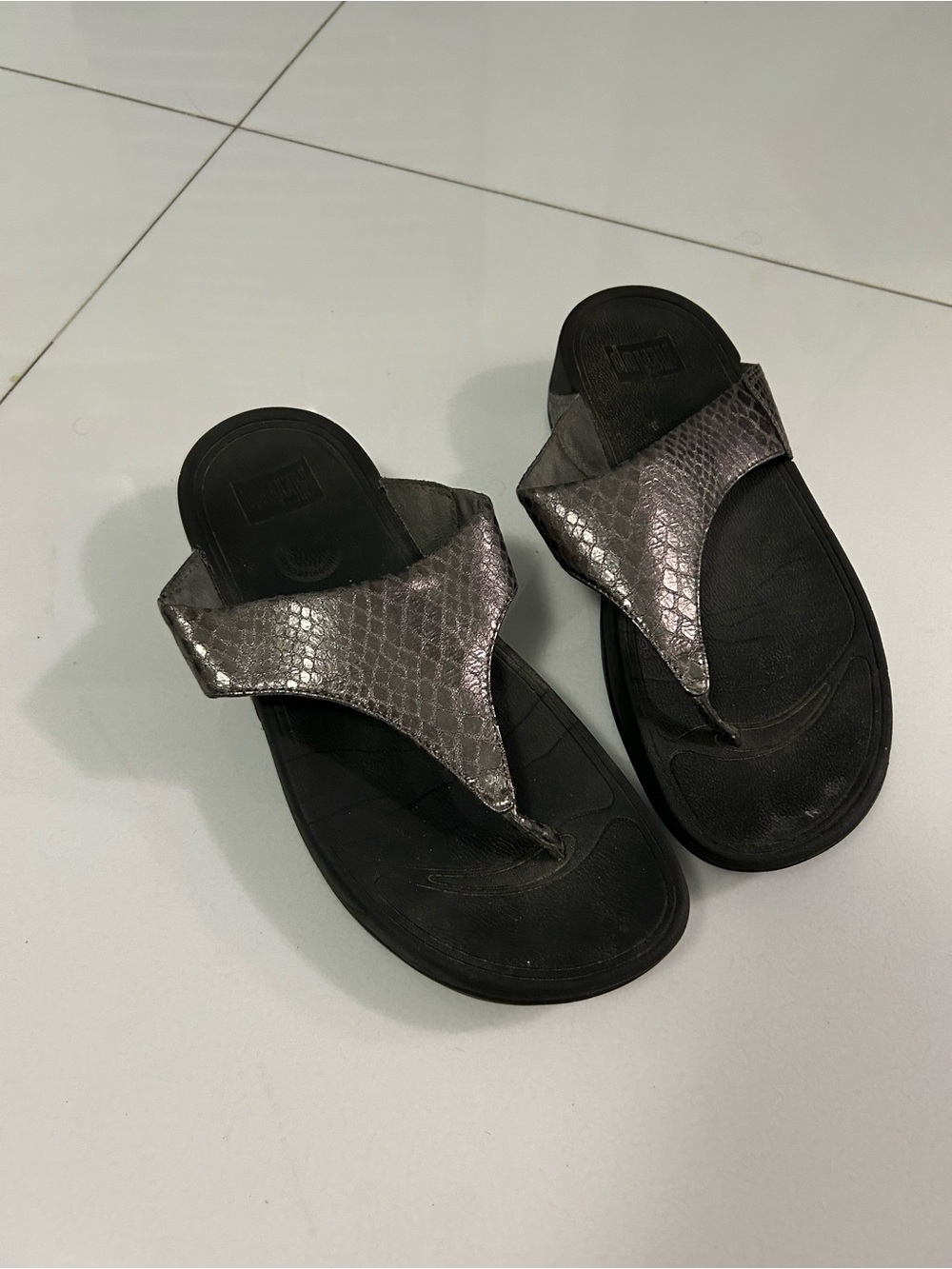 Women's Metallic Charcoal Thong Sandals - Cushioned Slip-On Comfort